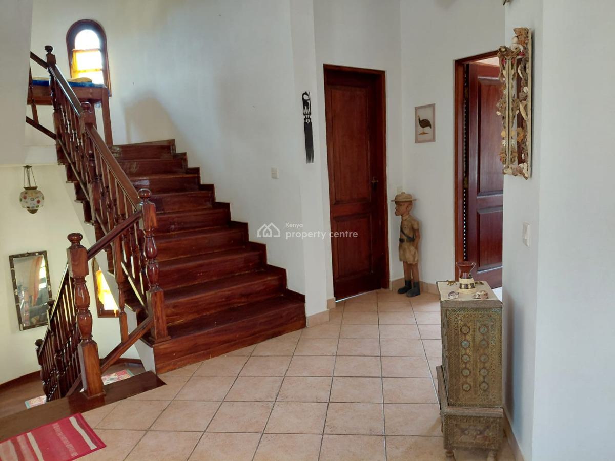 Elegant 4 Bedrooms All Ensuite House on ½ Acre Plot, Peponi, Watamu, Kilifi, House for Sale
