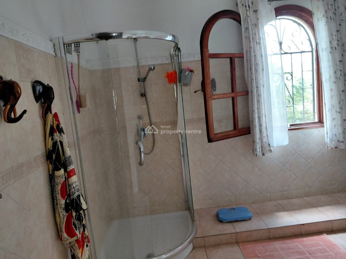 Elegant 4 Bedrooms All Ensuite House on ½ Acre Plot, Peponi, Watamu, Kilifi, House for Sale