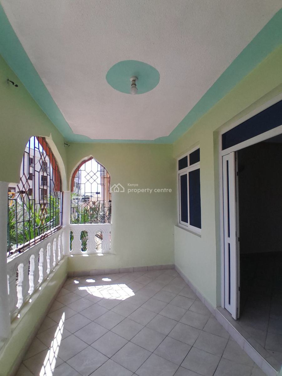 Exquisite 4 Bedroom Apartment with Parking Located Near Quickmart, Nya, Near Quickmart, Nyali, Nyali, Mombasa, Apartment for Rent