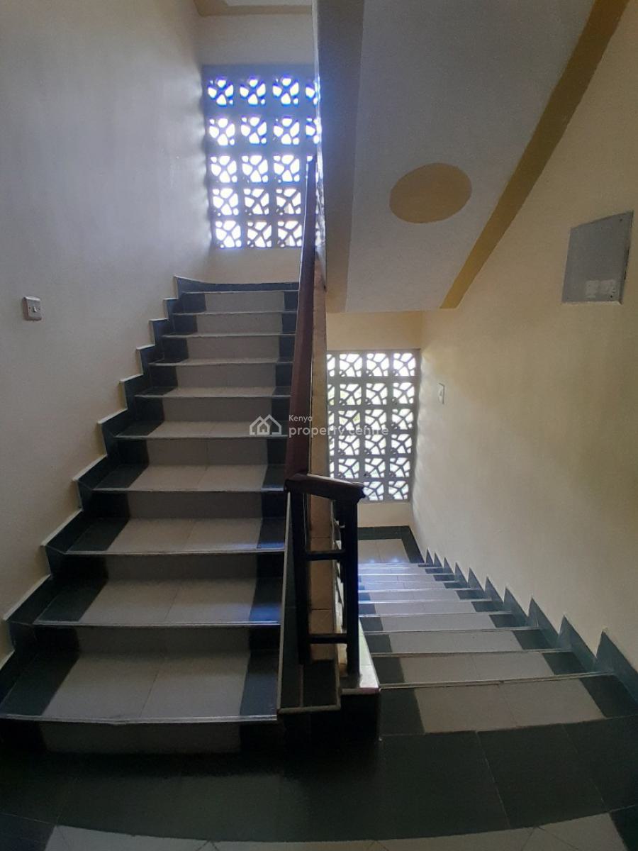 Exquisite 4 Bedroom Apartment with Parking Located Near Quickmart, Nya, Near Quickmart, Nyali, Nyali, Mombasa, Apartment for Rent