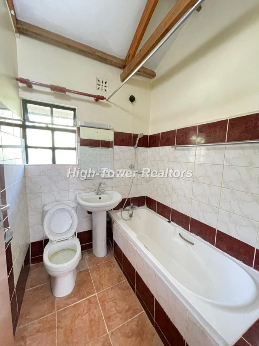 Cozy Cabin, Hardy, Karen, Nairobi, House for Rent