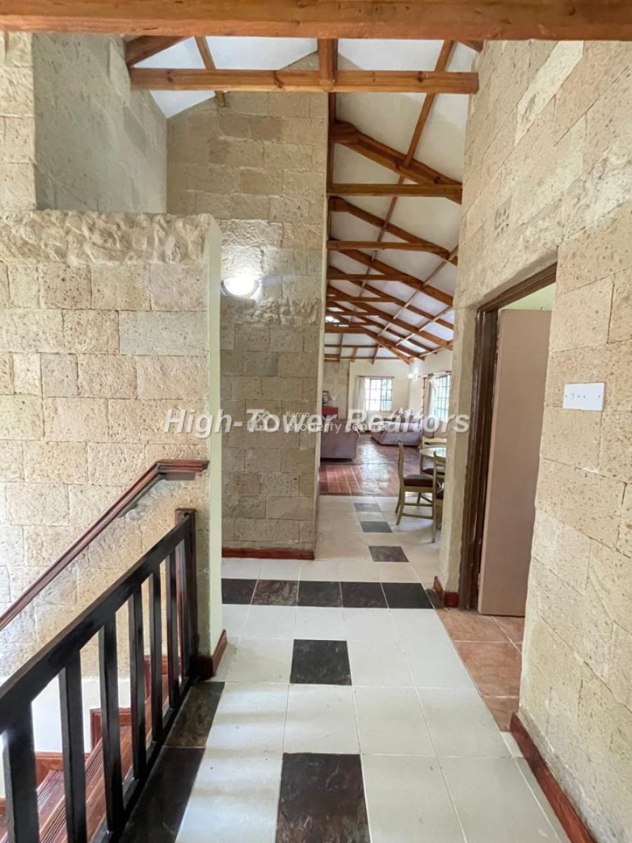 Cozy Cabin, Hardy, Karen, Nairobi, House for Rent