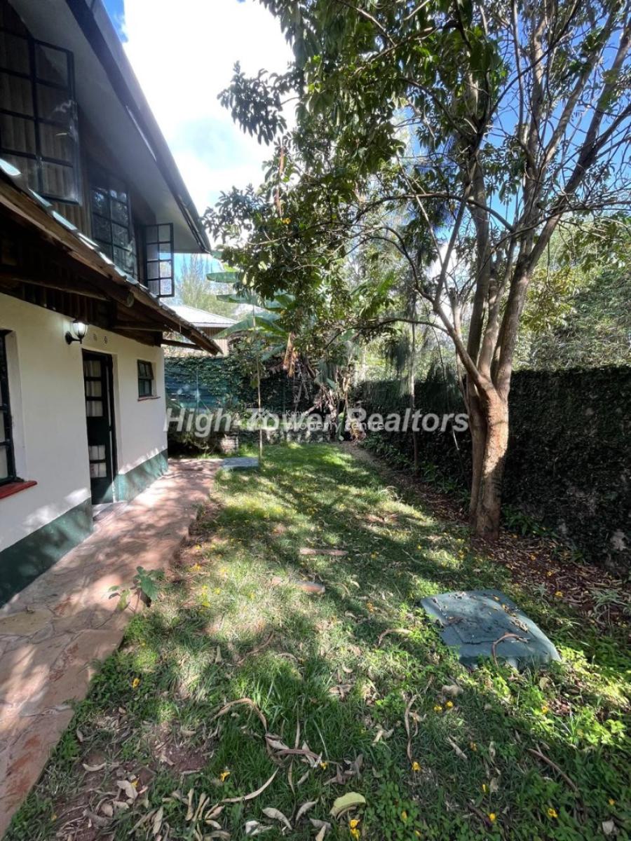 Cozy Cabin, Hardy, Karen, Nairobi, House for Rent