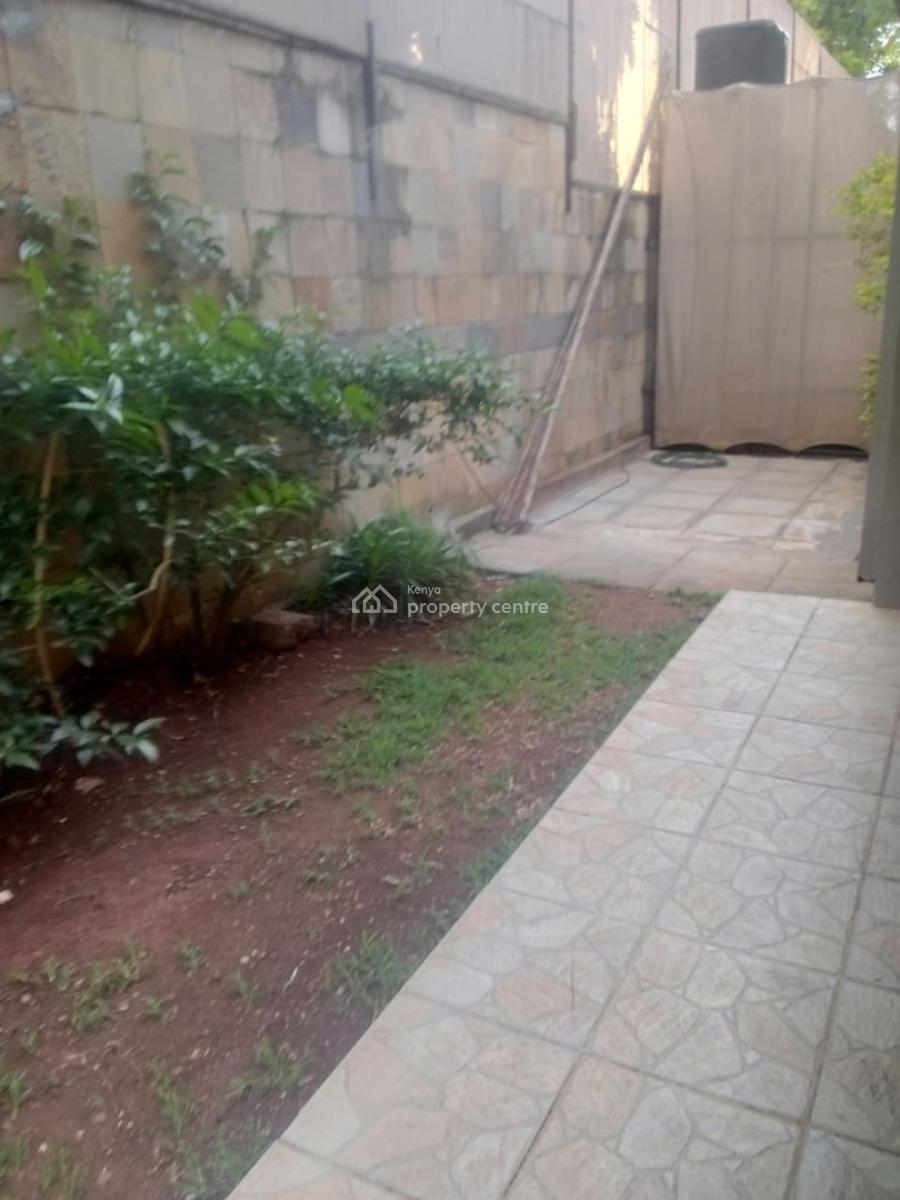 5 Bedroom House, Lavington, Nairobi, Townhouse for Rent