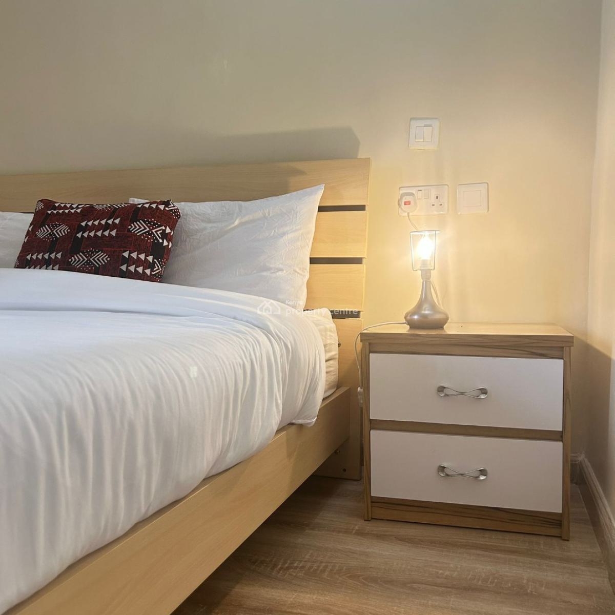 a Spacious Amazing 3 Bedroom All Ensuite Furnished and Serviced, Kileleshwa, Nairobi, Apartment for Rent