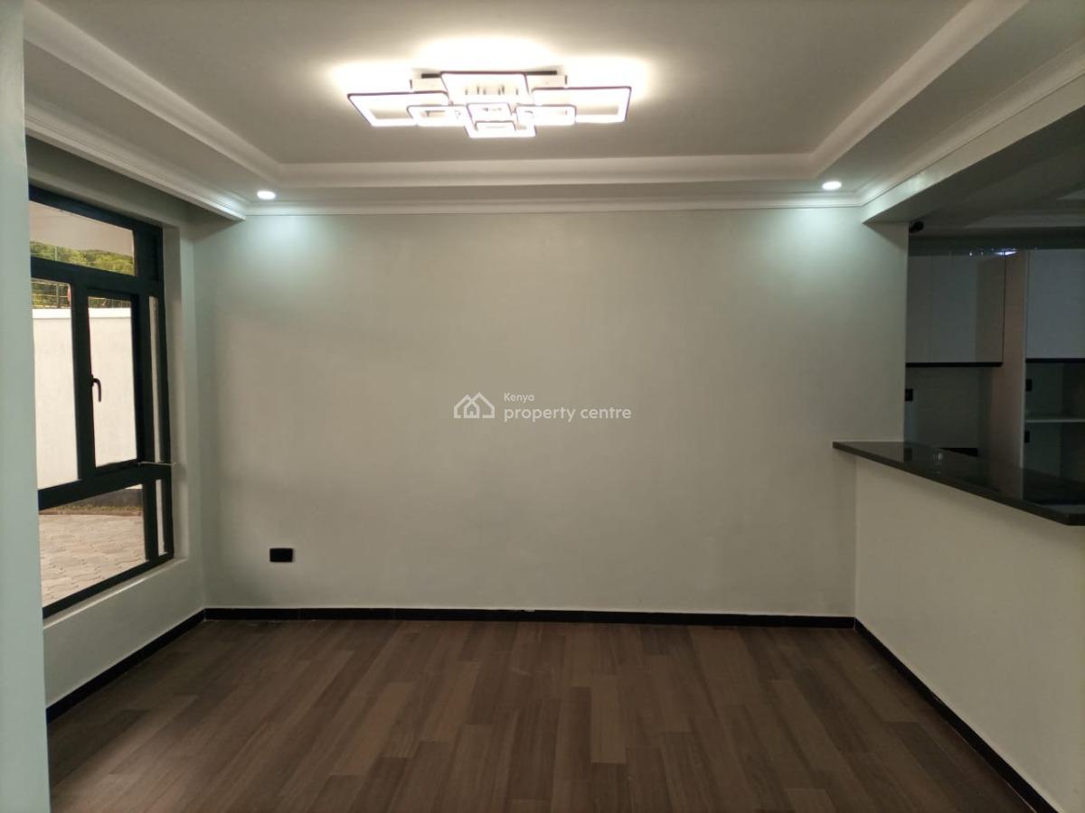 5 Bedroom House with Sq All Ensuite Ruiru.  Has a Family Room, Study R, Ruiru, Ruiru, Kiambu, Townhouse for Sale