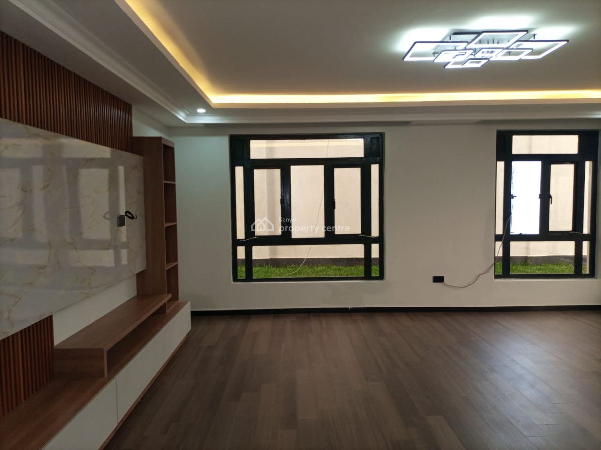 5 Bedroom House with Sq All Ensuite Ruiru.  Has a Family Room, Study R, Ruiru, Ruiru, Kiambu, Townhouse for Sale