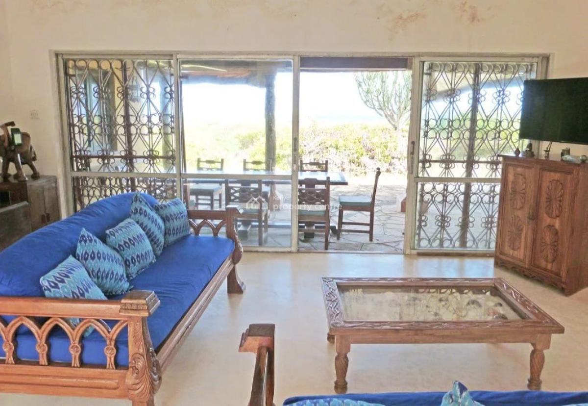 5 Bedroom Ensuite Big Garage and Staff House  Sitting on 1acre Sand, Watamu Kilifi, Watamu, Kilifi, Townhouse for Sale