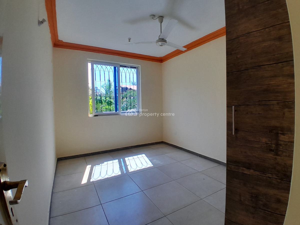 Modern 3 Bedroom Apartment with Parking, Posta Area, Mtwapa, Kilifi, Apartment for Rent