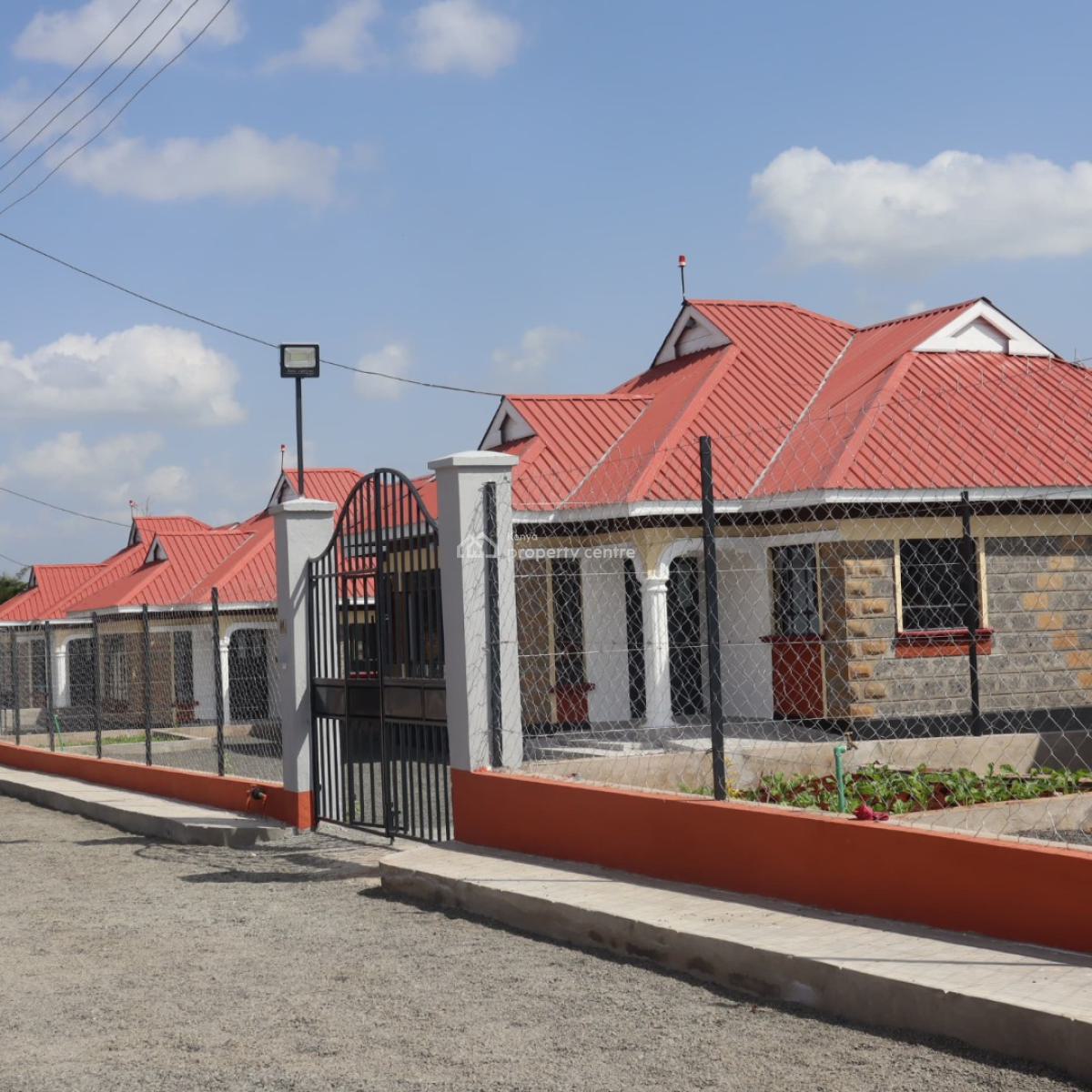 Beautiful 3-bedroom All-en-suite Bungalow in Gated Community, Acacia, Kitengela, Kajiado, Detached Bungalow for Sale