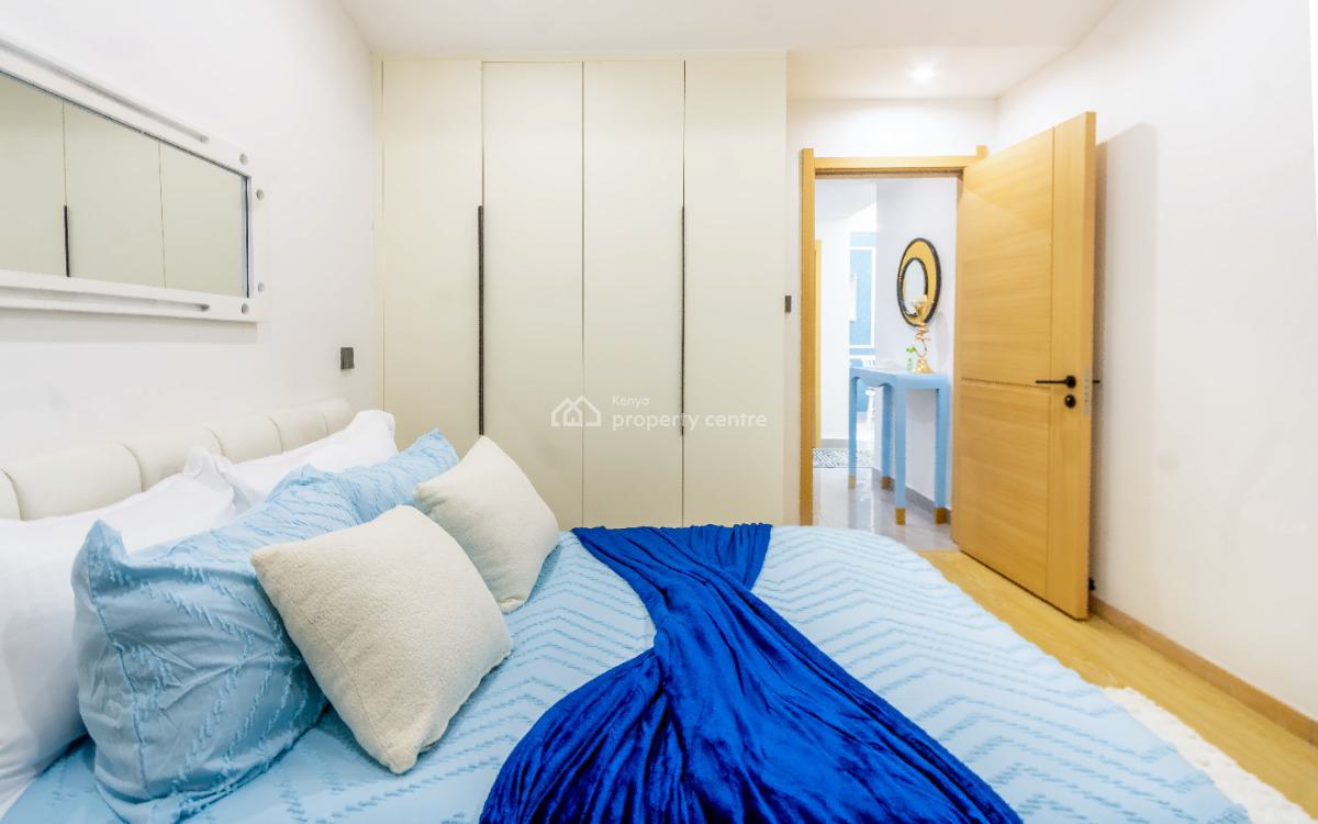 Spacious & Stylish 2 Bedroom Apartment for Short Stays., Riara Road., Lavington, Nairobi, Apartment Short Let