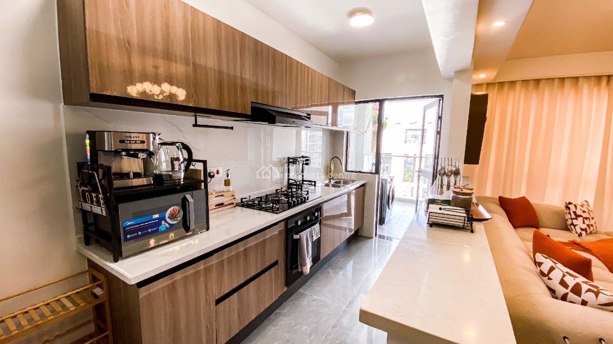 Fully Furnished 2 Bedroom Apartment with Top Amenities., Riverside Drive., Westlands, Nairobi, Apartment Short Let