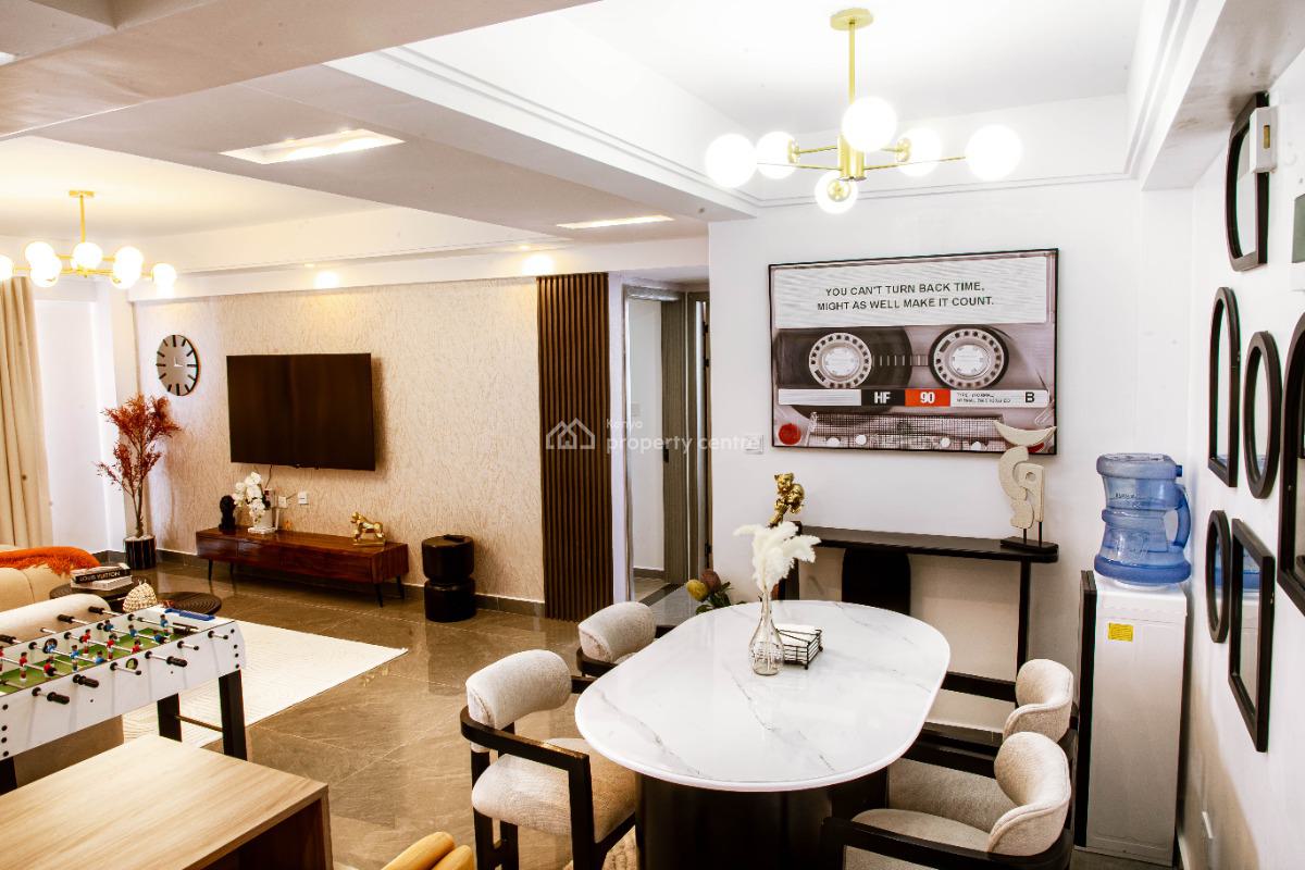 Fully Furnished 2 Bedroom Apartment with Top Amenities., Riverside Drive., Westlands, Nairobi, Apartment Short Let