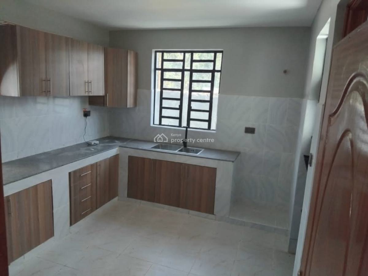 Beautiful 4bedroom Maisonette All Ensuite on Eighth in Ondiri, Kikuyu., Kikuyu, Kiambu, House for Sale