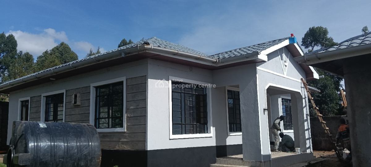 3bedroom All Ensuite Bungalow in Gated Community in Kikuyu., Kikuyu, Kiambu, House for Sale
