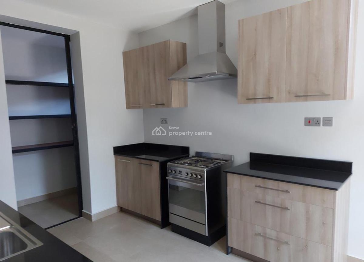 Contemporary 5bedroom House with 3dsq on Half Acre in Oldmuthaiga., Muthaiga, Nairobi, House for Sale