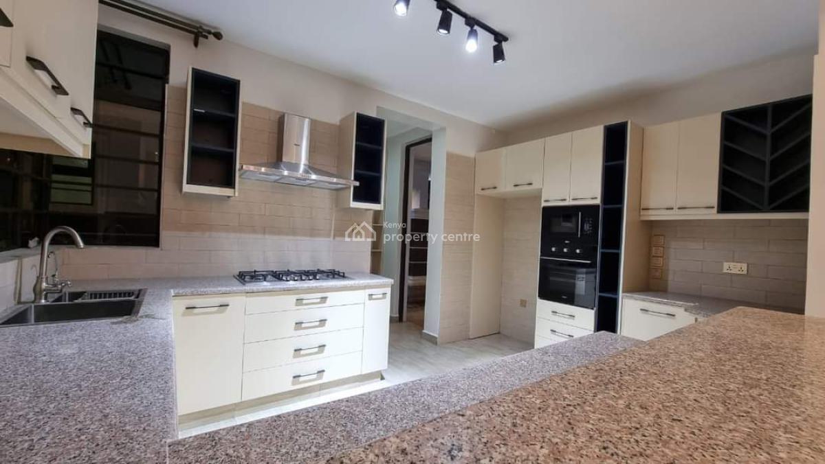Beautiful 4 Bedroom Villa All Ensuite with Dsq on 40by80 in Membley., Membley Estate, Kiambu, House for Sale