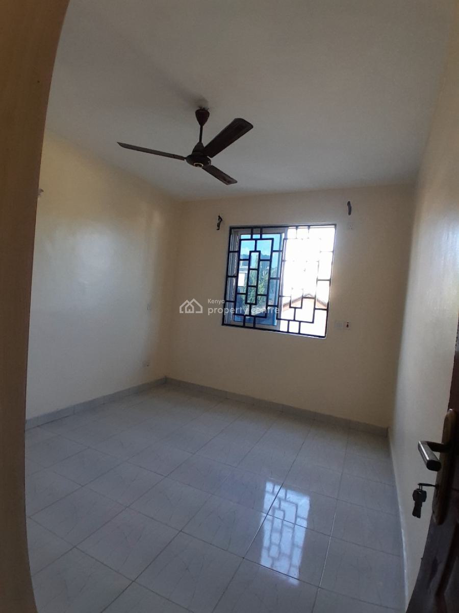 Classic 2-bedroom Apartment with Parking Located Posta Area, Mtwapa, Posta Area, Mtwapa, Mtwapa, Kilifi, Apartment for Rent
