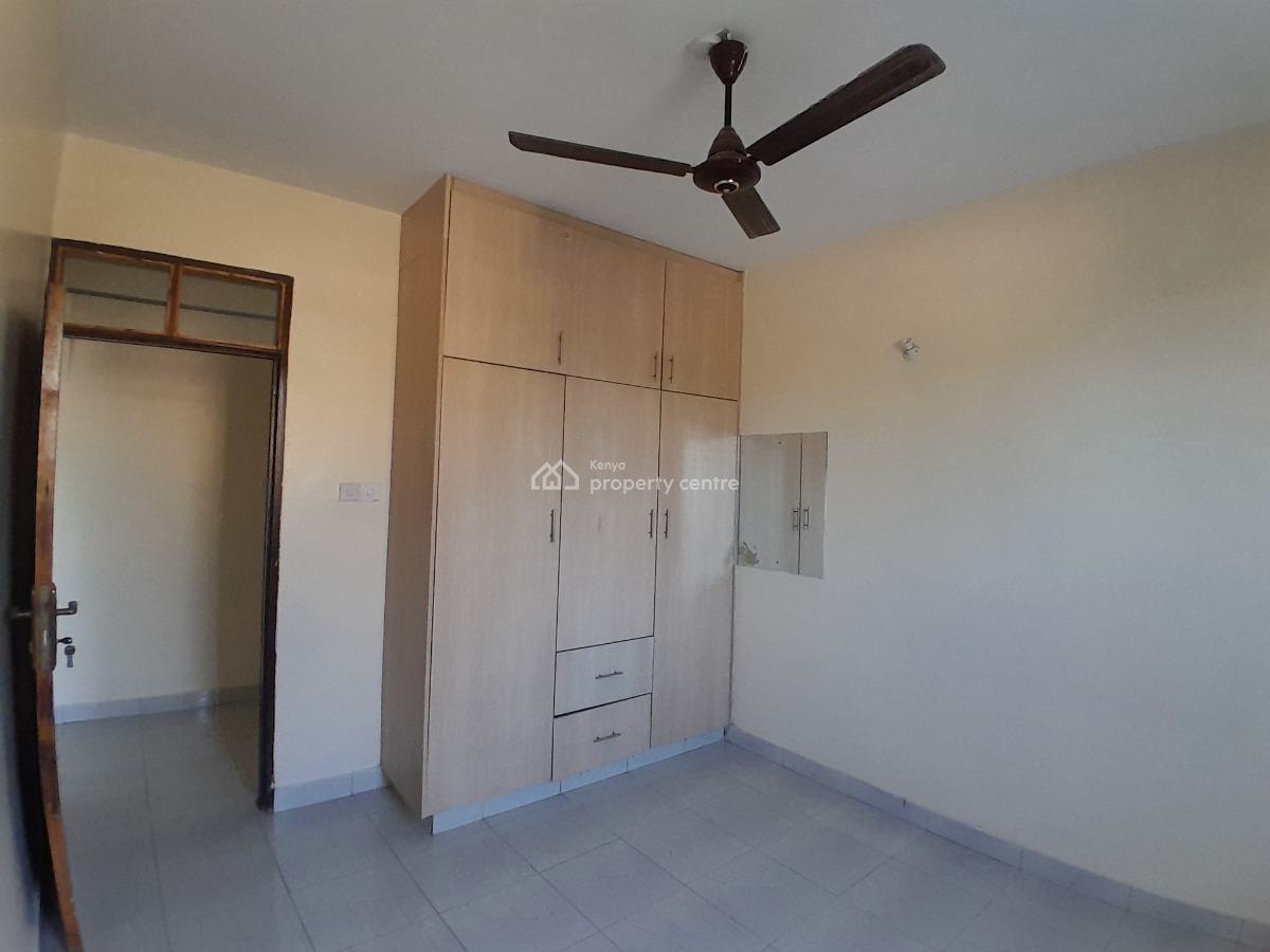 Classic 2-bedroom Apartment with Parking Located Posta Area, Mtwapa, Posta Area, Mtwapa, Mtwapa, Kilifi, Apartment for Rent