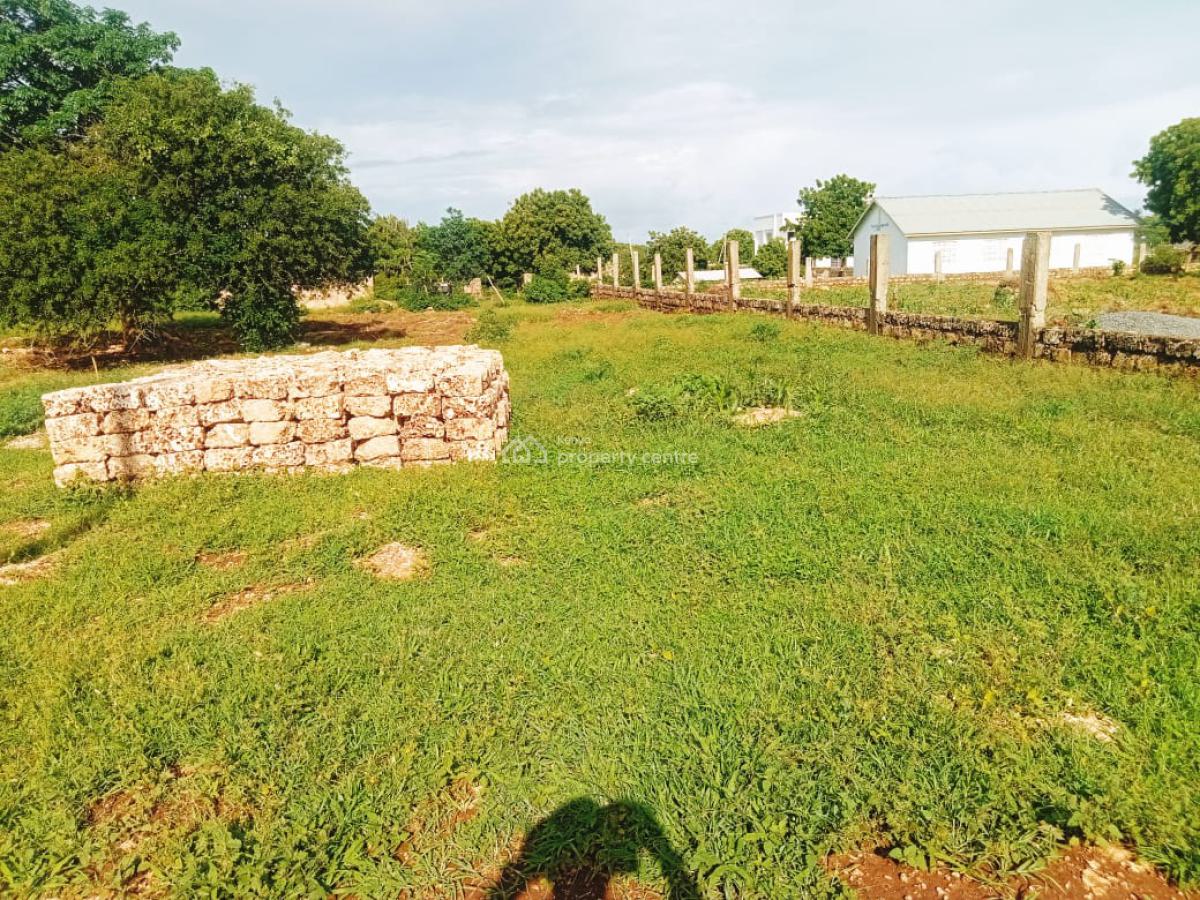 1 Acre 3 Row From The Beach Near Kilifi Bay Beach Resort in Kilifi-bof, Bofa Beach Kilifi, Watamu, Kilifi, Mixed-use Land for Sale