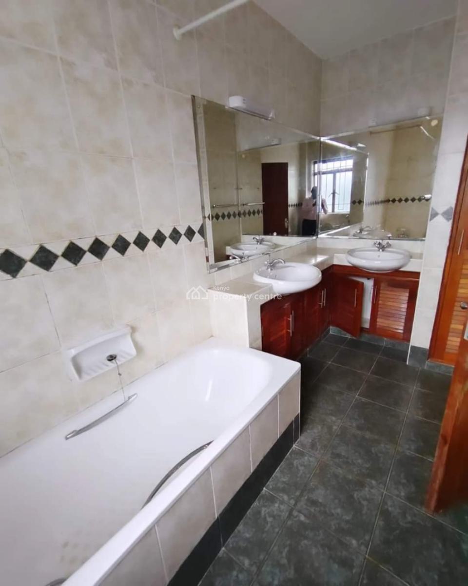 Amazing 4 Bedroom Townhouse All Ensuite Dsq Owashika Road Lavington., Lavington, Nairobi, House for Sale