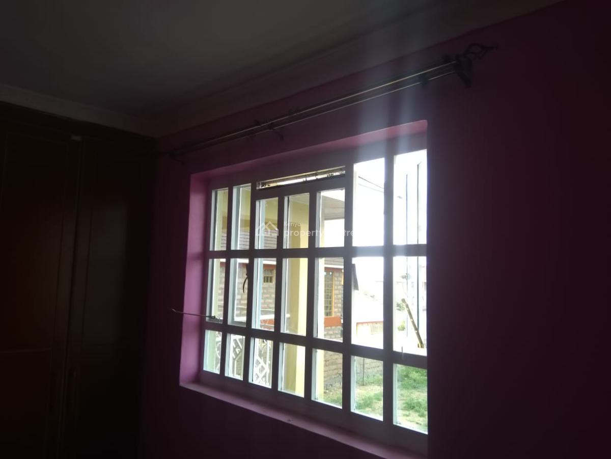 5 Bedroom Maisonette All Ensuite with Dsq in Kitengela., Kitengela, Kajiado, House for Sale