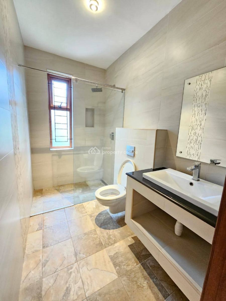 5 Bedroom House, Kerarapon Road, Karen, Nairobi, Townhouse for Rent
