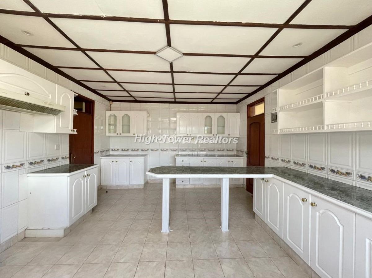 Commercial Bungalow, Karen, Nairobi, Commercial Property for Rent