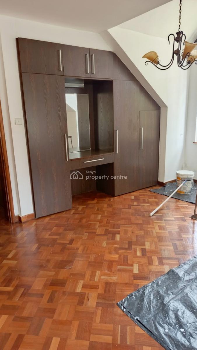 an Amazing Spacious 4 Bedroom Townhouse All Ensuite Plus 3 Dsq, Lavington, Nairobi, House for Rent