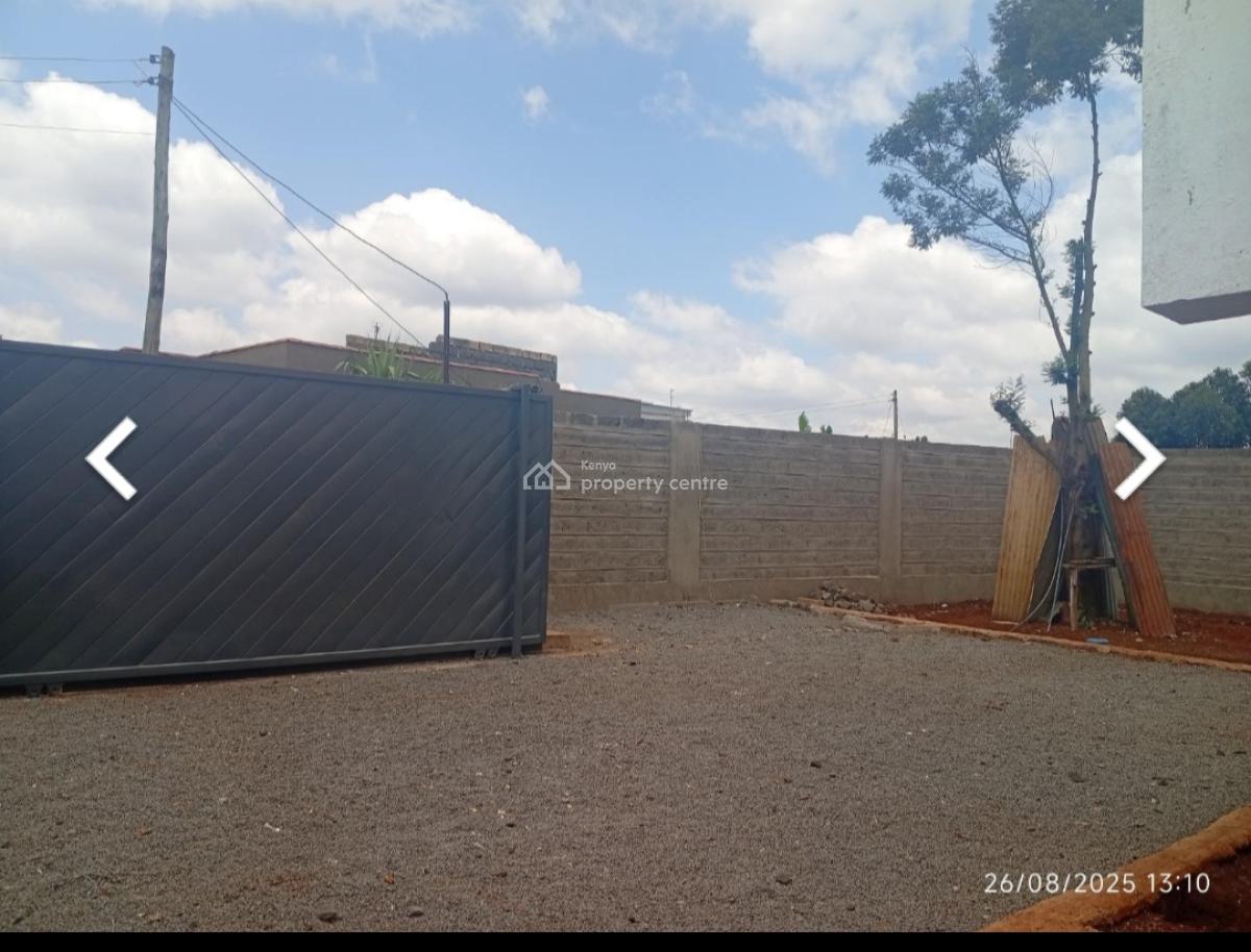 Beautiful 4bedroom Maisonette All Ensuite on Eighth in Kikuyu., 200 Meters From The Tarmac Road., Kikuyu, Kiambu, House for Sale