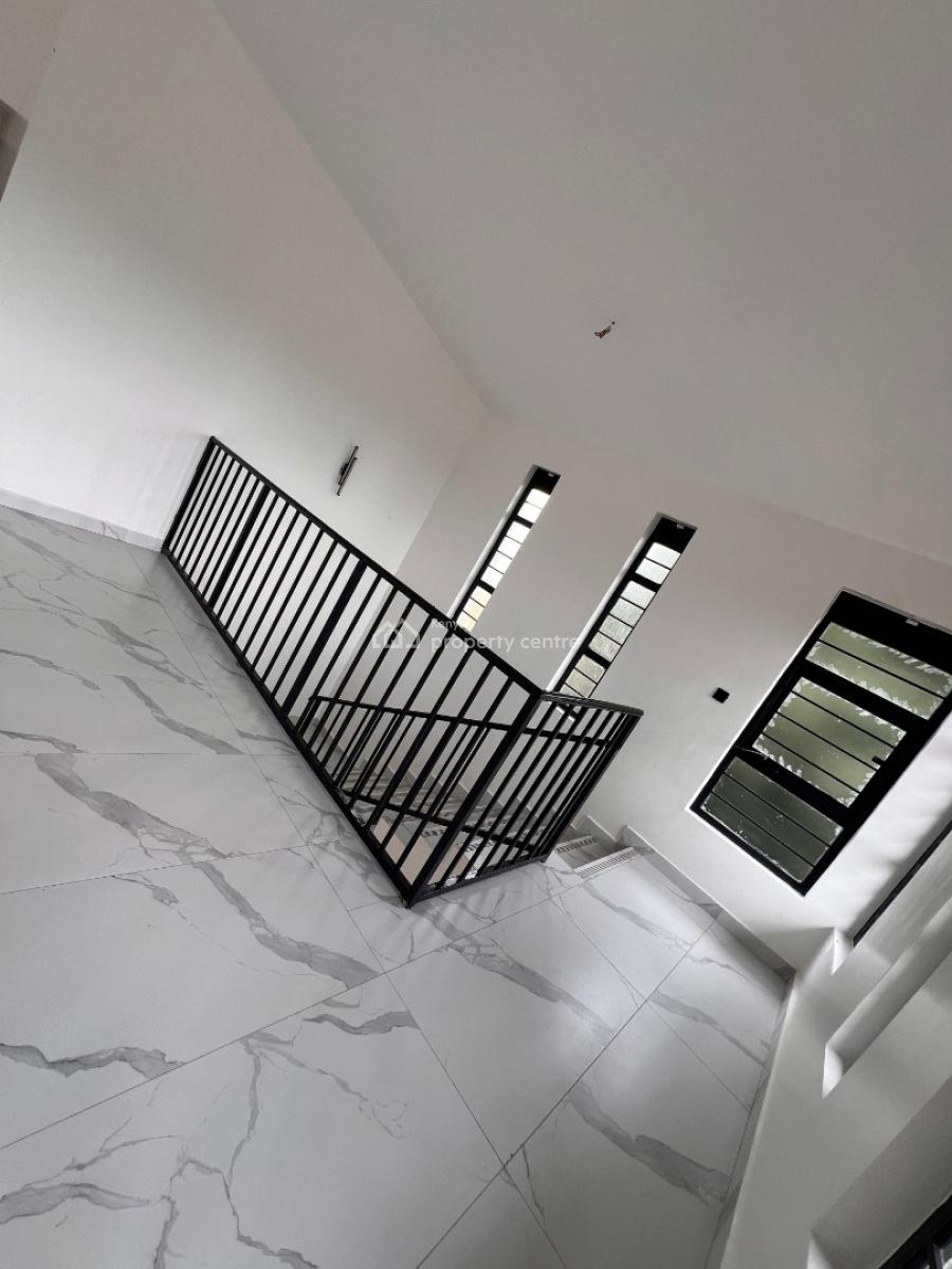 Contemporary Modern 4bedroom Maisonette All Ensuite Muhuri Rd Kikuyu., 200meters From Muhuri Road, Kikuyu, Kiambu, House for Sale