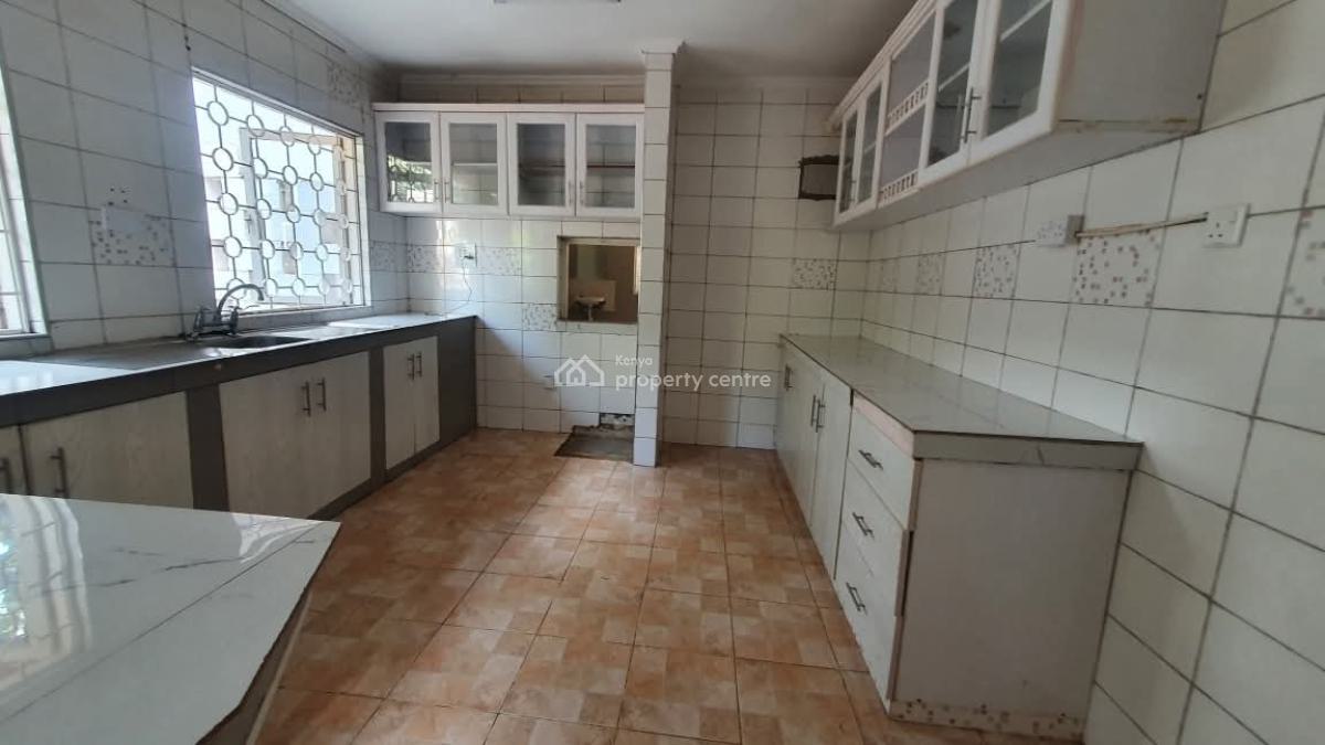 Beautiful 4 Bedroom House All Ensuite Plus Dsq on 0.75acres in Kyuna., Kyuna., Westlands, Nairobi, House for Sale