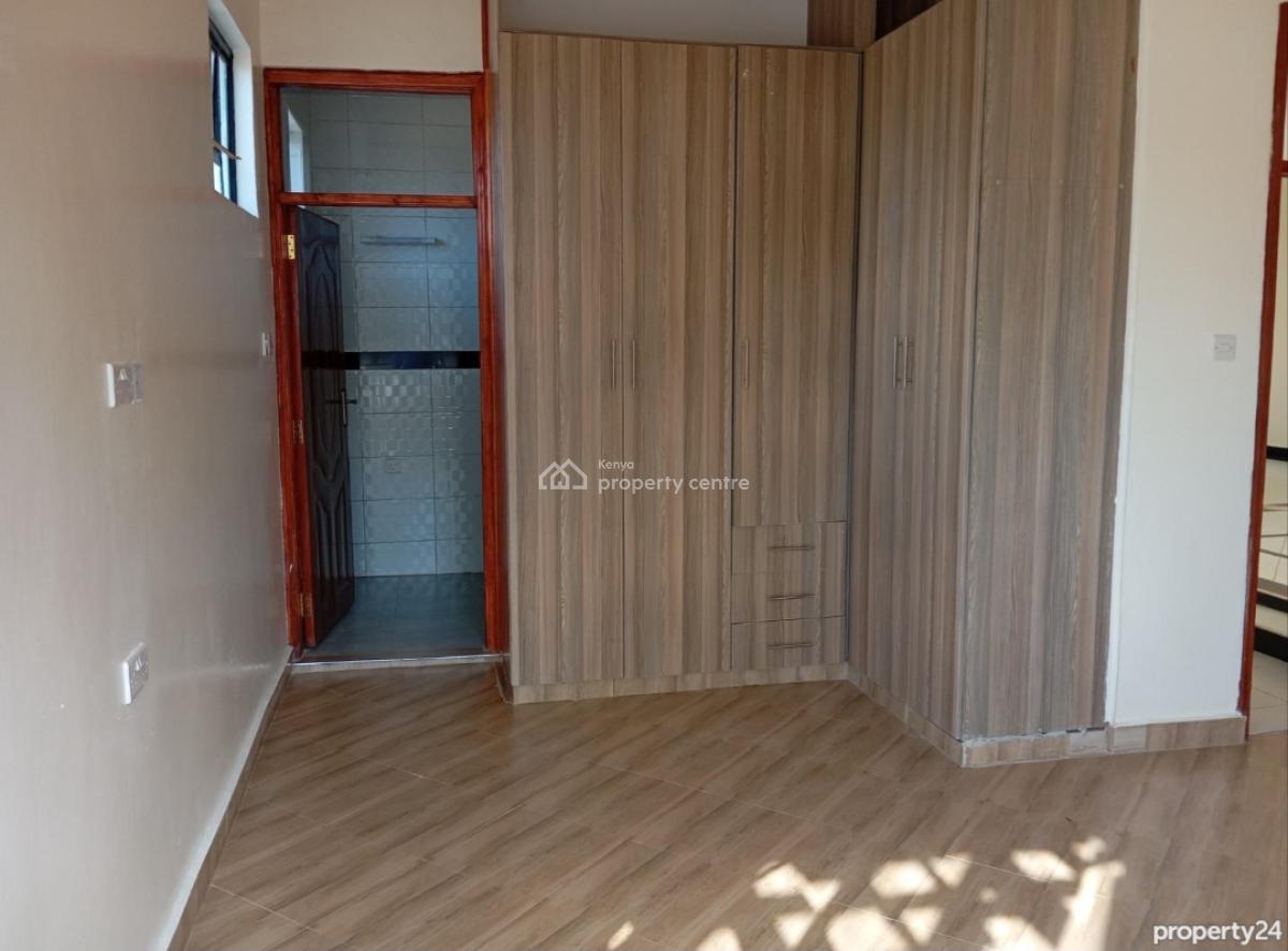 Amazing 3bedroom Bungalow All Ensuite Sq on Eighth in Ngong., 300 Meters From The Tarmac Road, Ngong, Kajiado, House for Sale