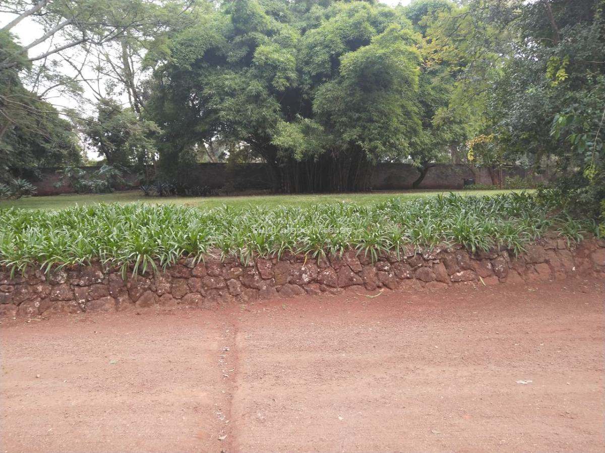 4 Bedroom Old Colonial House on 2acres Touching Muthaiga Road., Muthaiga, Nairobi, House for Sale