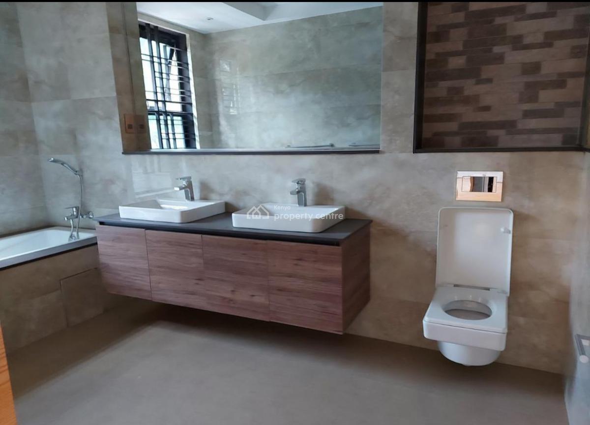 Contemporary 5bedroom House with 3dsq on Half Acre in Oldmuthaiga., Muthaiga, Nairobi, House for Sale