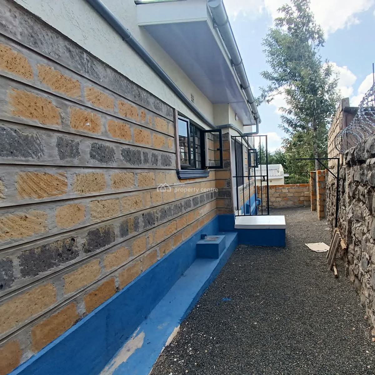 Newly Build Hidden Roof 3bedroom Bungalow on Eighth Kiserian, Rongai, 500 Meters From The Tarmac Road, Ongata Rongai, Kajiado, House for Sale