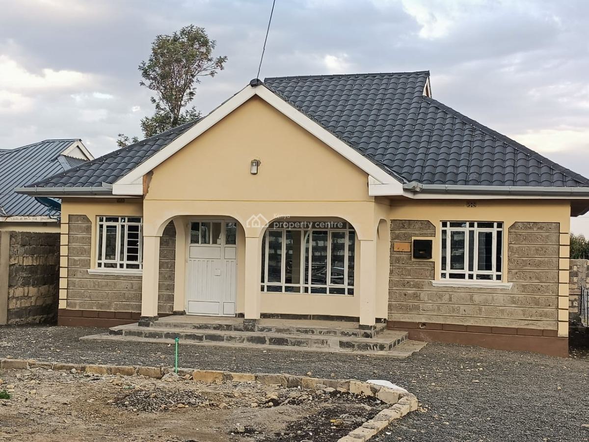 Newly Built 3 Bedroom Bungalow with Perimeter/dsq on Eighth in Rongai, a Few Meters From The Tarmac Road, Ongata Rongai, Kajiado, House for Sale