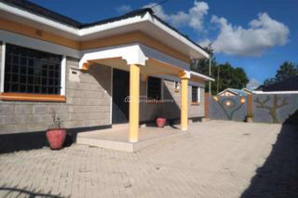 Amazing 3bedroom Home All Ensuite on Eighth in Ongata Rongai, a Few Meters From The Tarmac Road, Ongata Rongai, Kajiado, House for Sale