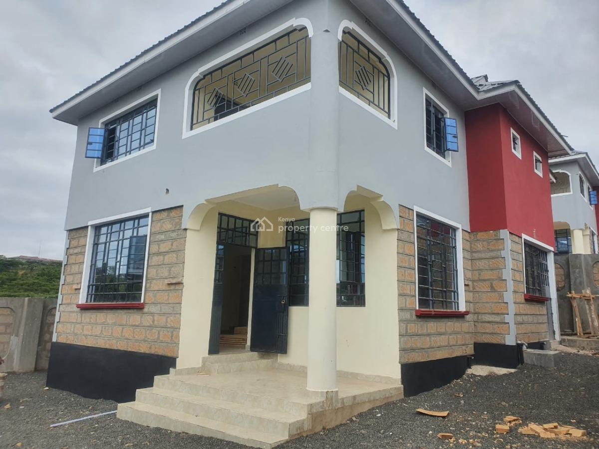 Beautiful 5bedroom All Ensuite Home on an Eighth in Ongata Rongai, 400 Meters From The Tarmac Road, Ongata Rongai, Kajiado, House for Sale