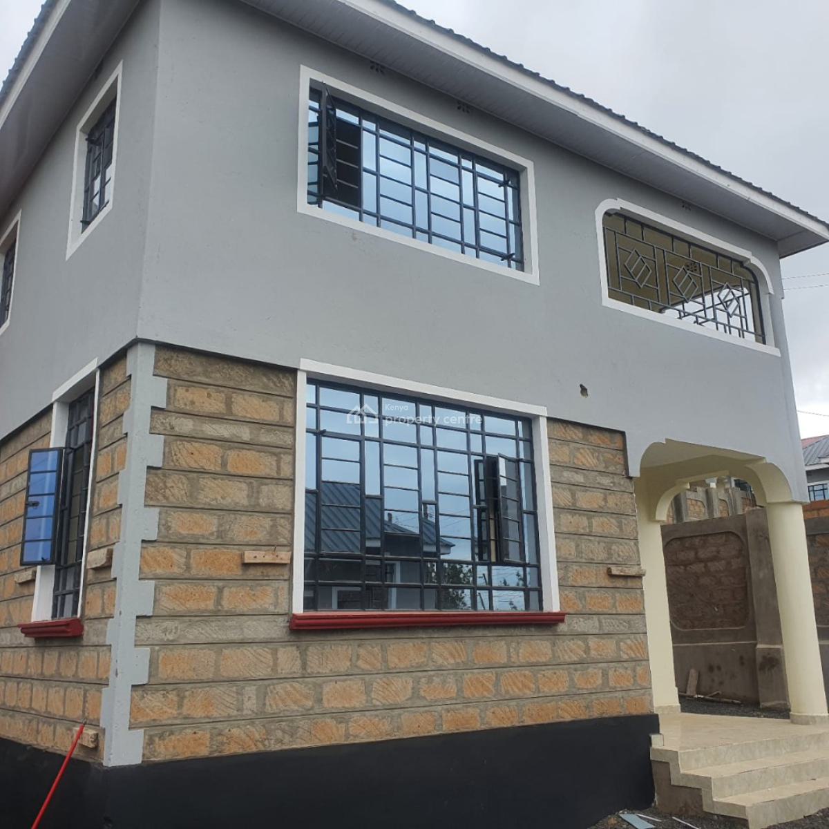 Beautiful 5bedroom All Ensuite Home on an Eighth in Ongata Rongai, 400 Meters From The Tarmac Road, Ongata Rongai, Kajiado, House for Sale