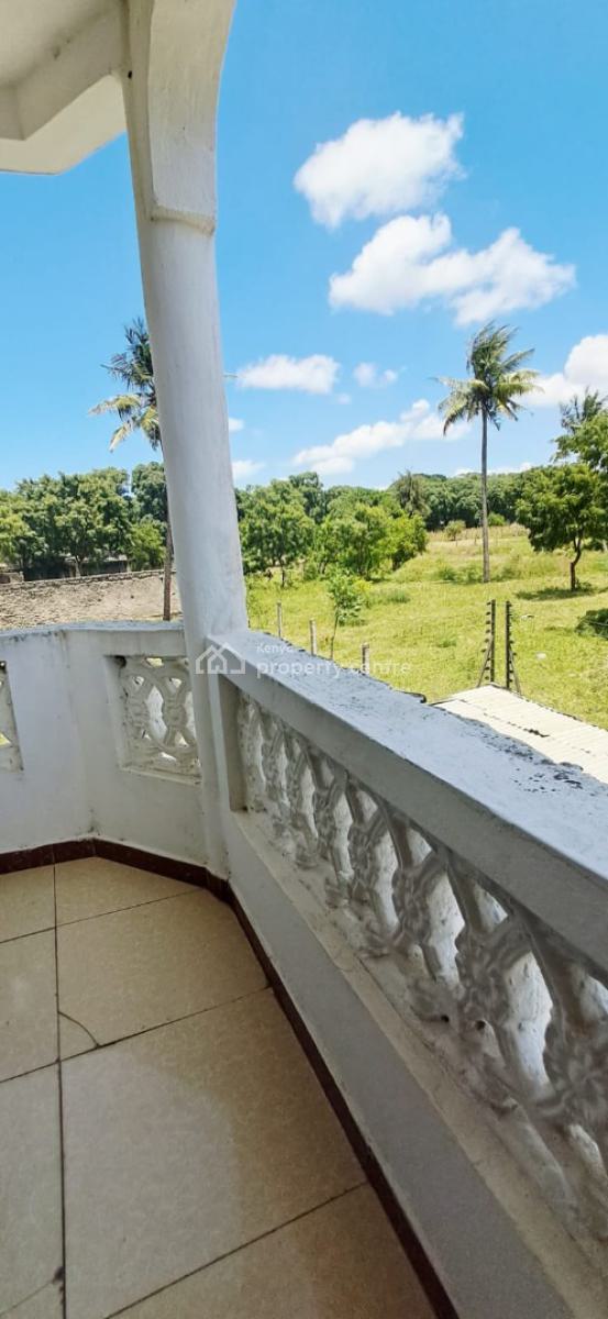 9 Rooms Operational Hotel Resorts, Mtwapa, Kilifi, Commercial Property for Sale