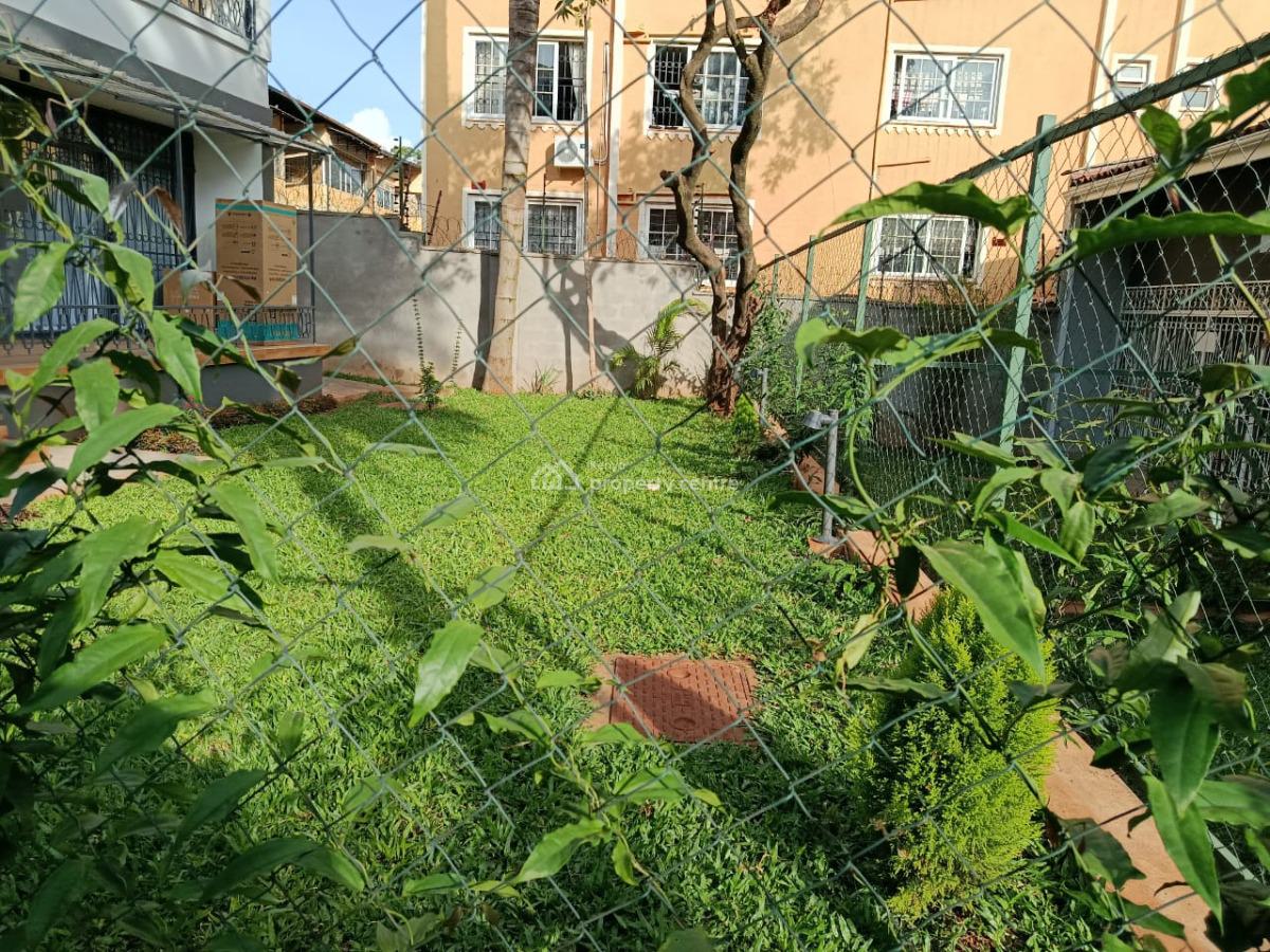 Newly-refurbished 4 Bedrooms Maisonette with Garden, Westlands, Westlands, Nairobi, House for Rent