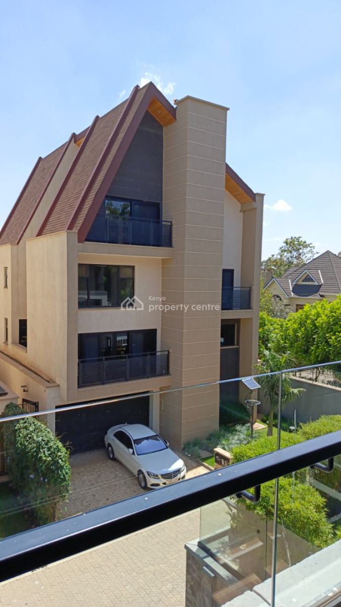an Elegant Spacious 4 Bedroom Townhouse All Ensuite Plus 2dsq, Lavington, Nairobi, House for Sale