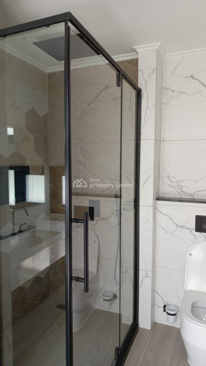 an Elegant Spacious 4 Bedroom Townhouse All Ensuite Plus 2dsq, Lavington, Nairobi, House for Sale