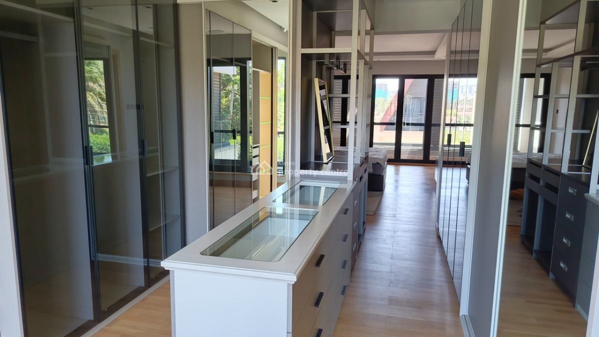 an Elegant Spacious 4 Bedroom Townhouse All Ensuite Plus 2dsq, Lavington, Nairobi, House for Sale