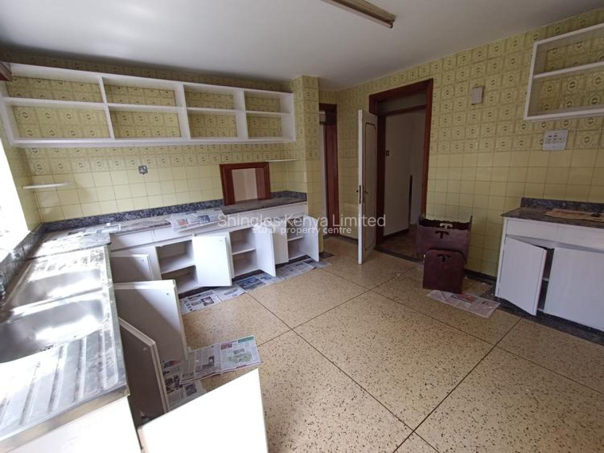 an Elegant 5 Bedroom Townhouse Sitted on 0.5 Acres of Land, Lavington, Nairobi, House for Sale