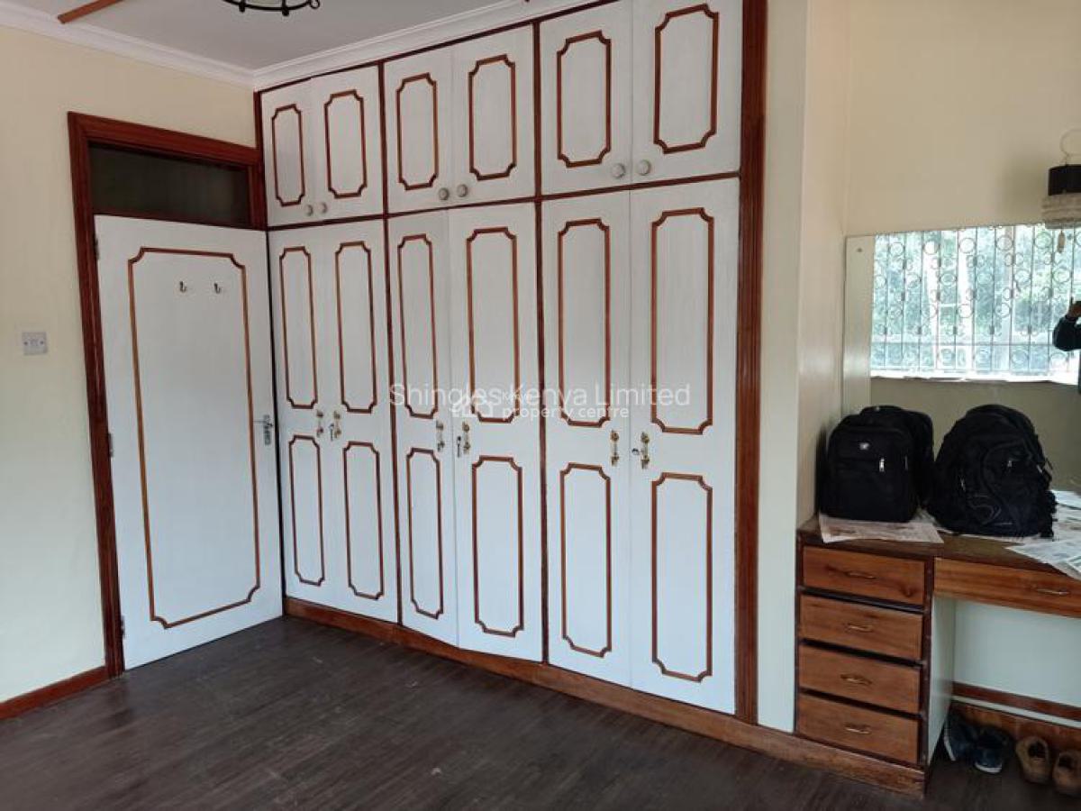 an Elegant 5 Bedroom Townhouse Sitted on 0.5 Acres of Land, Lavington, Nairobi, House for Sale