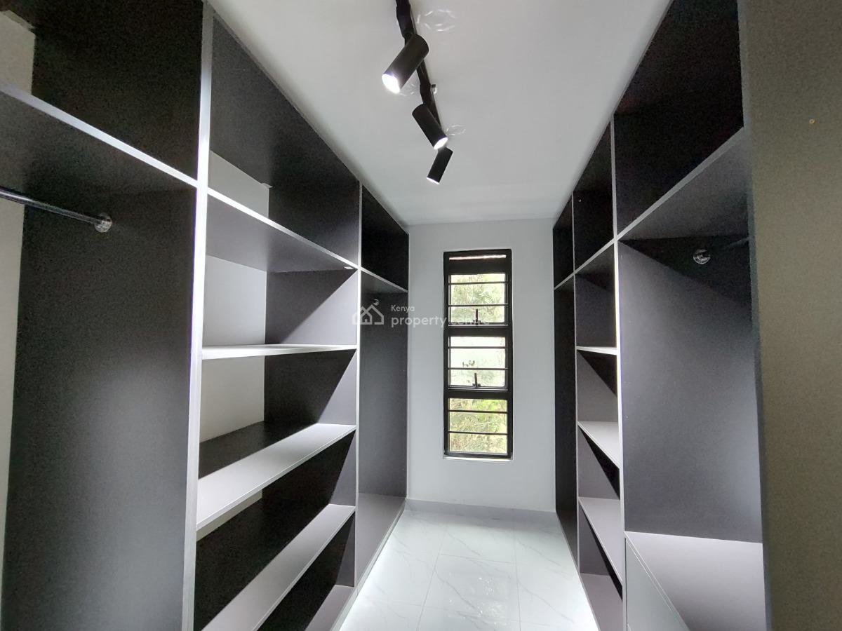 5 Bedroom Town House with Attached Sq All Ensuite in a Controlled Gate, Ruiru, Ruiru, Kiambu, Townhouse for Sale