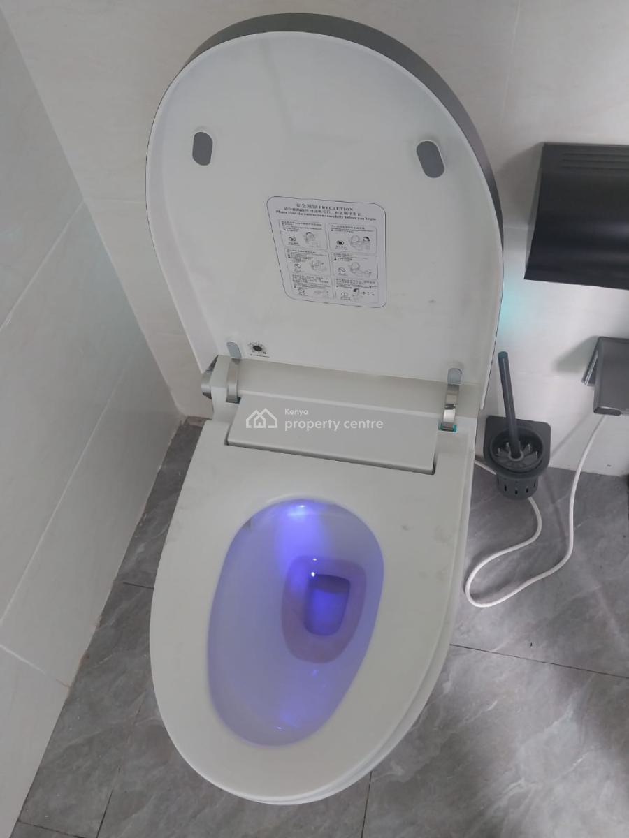 an Elegant Spacious 5 Bedroom Townhouse All Ensuite Plus Dsq, Lavington, Nairobi, House for Sale