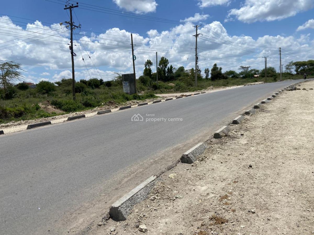 Prime Land Touching Tarmac, Mutongoni,, Athi River, Machakos, Mixed-use Land for Sale